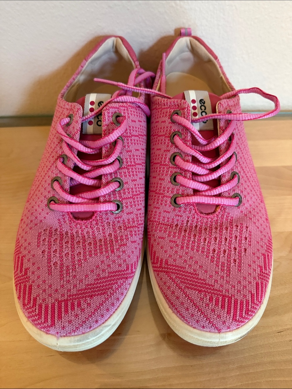 Ecco Pink Knit Lace-Up SneakersGolf Shoes - Size 40